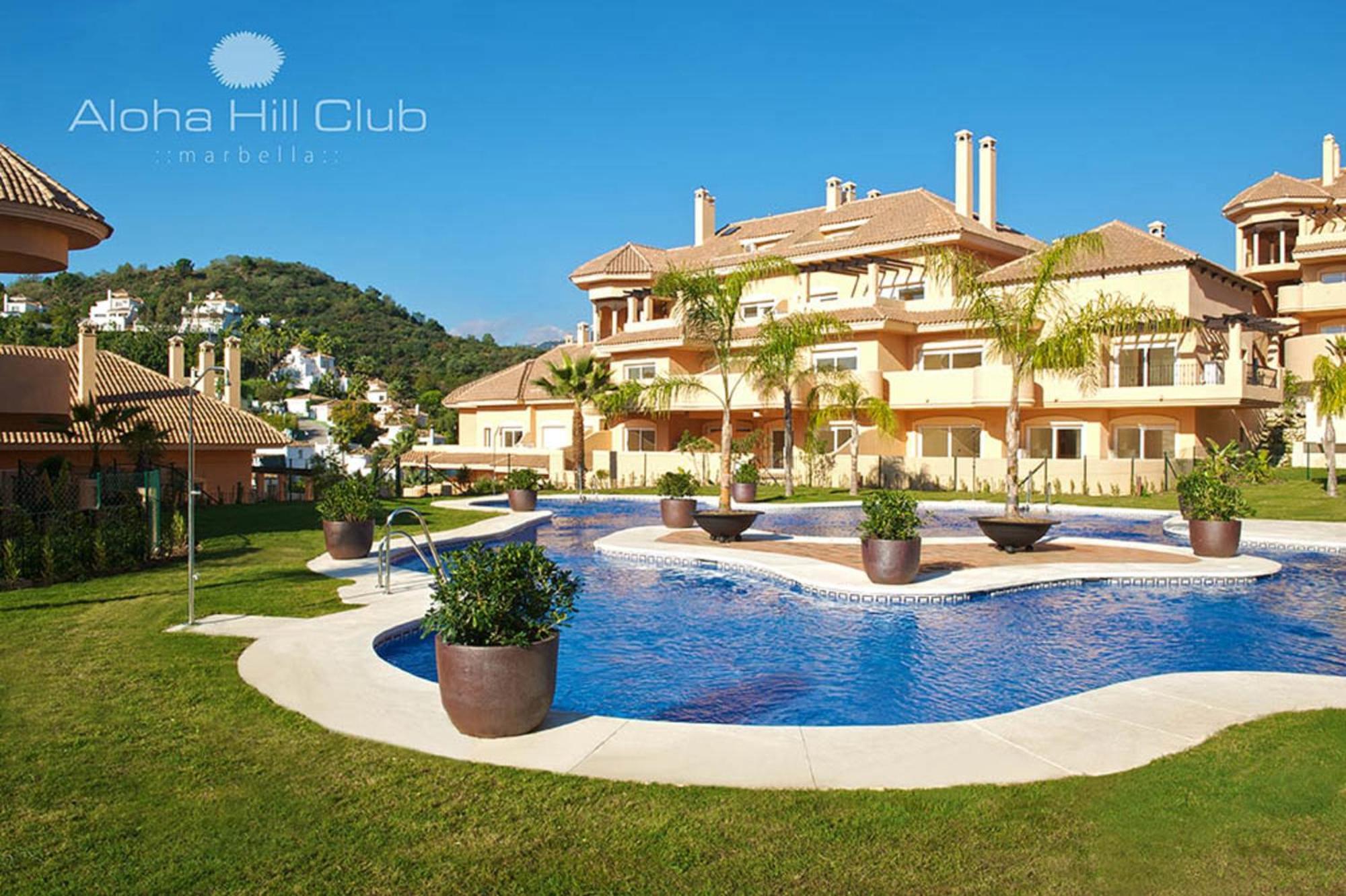 Aloha Hill Club Lluxury 5 Star Golf Resort Near Puerto Banus And 마르베야 외부 사진