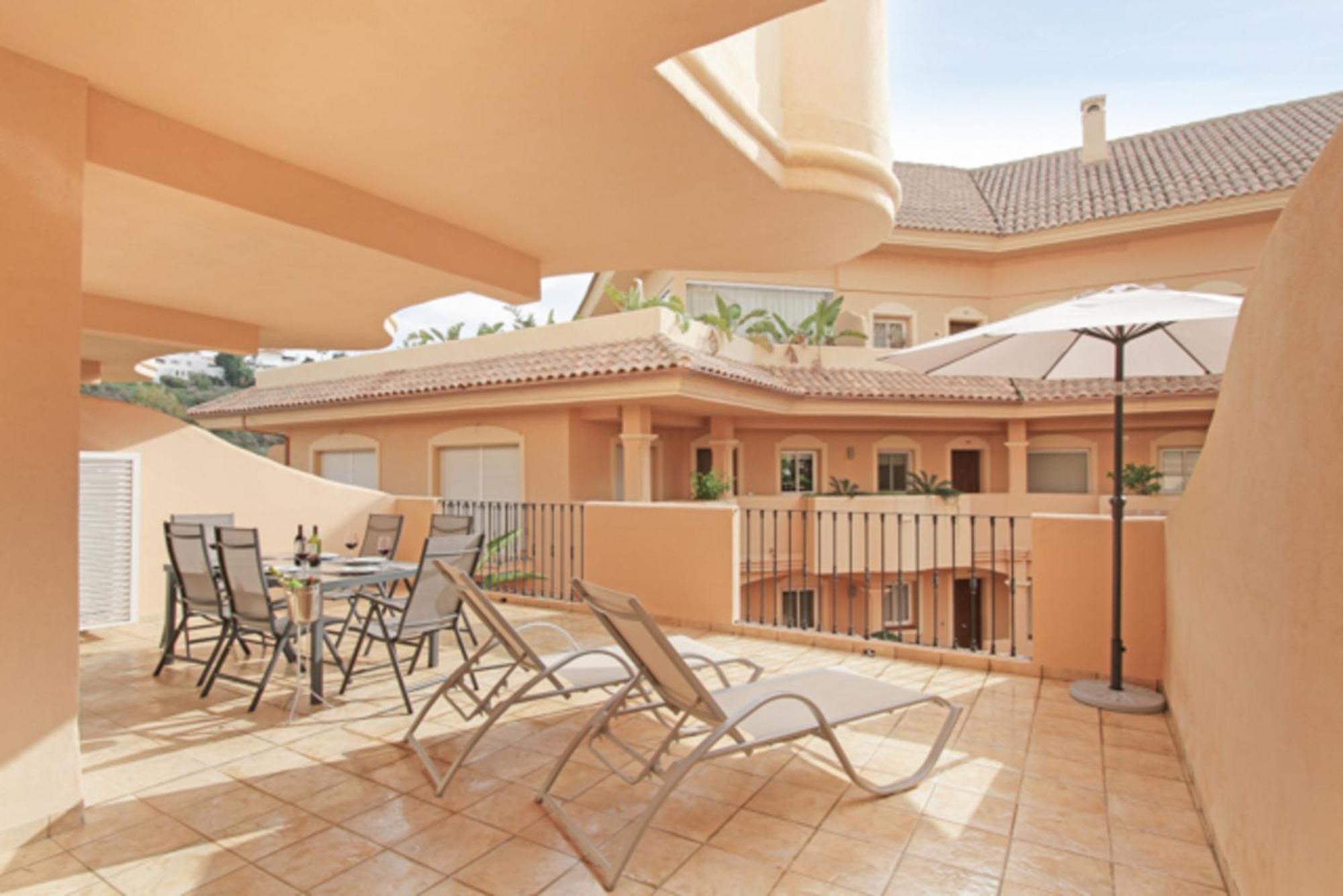 Aloha Hill Club Lluxury 5 Star Golf Resort Near Puerto Banus And 마르베야 외부 사진
