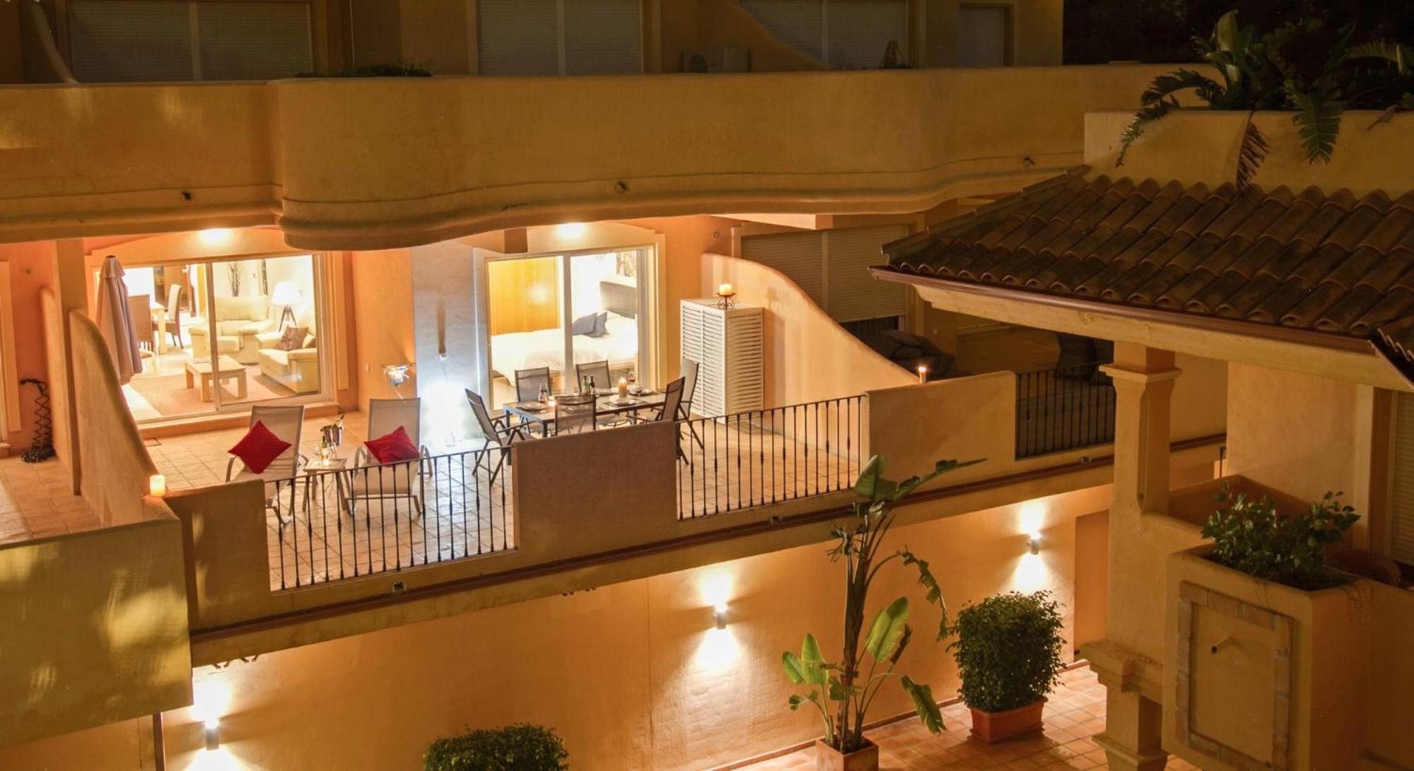 Aloha Hill Club Lluxury 5 Star Golf Resort Near Puerto Banus And 마르베야 외부 사진