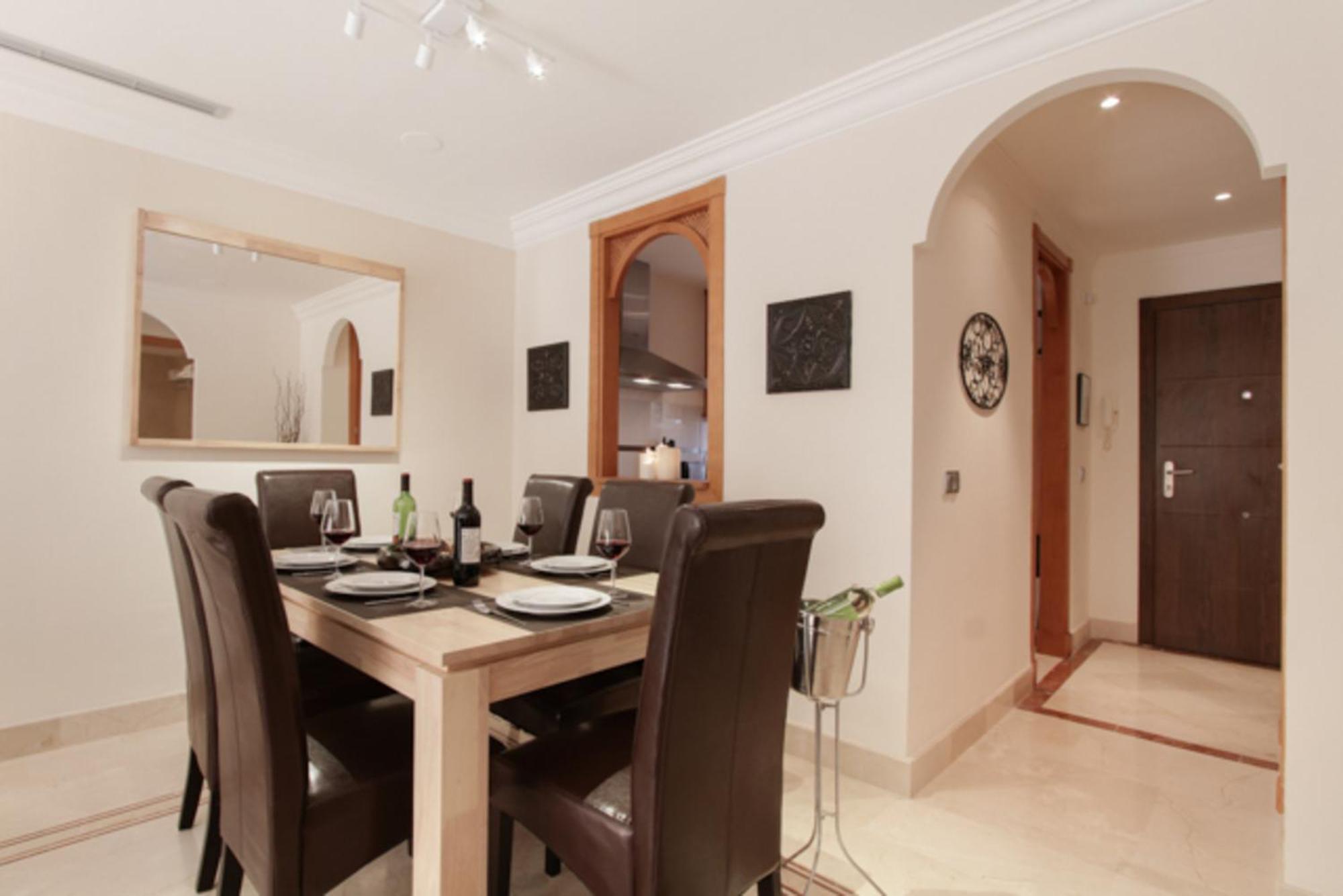 Aloha Hill Club Lluxury 5 Star Golf Resort Near Puerto Banus And 마르베야 외부 사진
